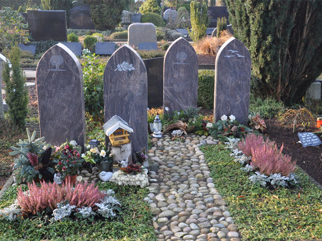 Dauergrabpflege der Friedhofsgrärtnerei HAuschild